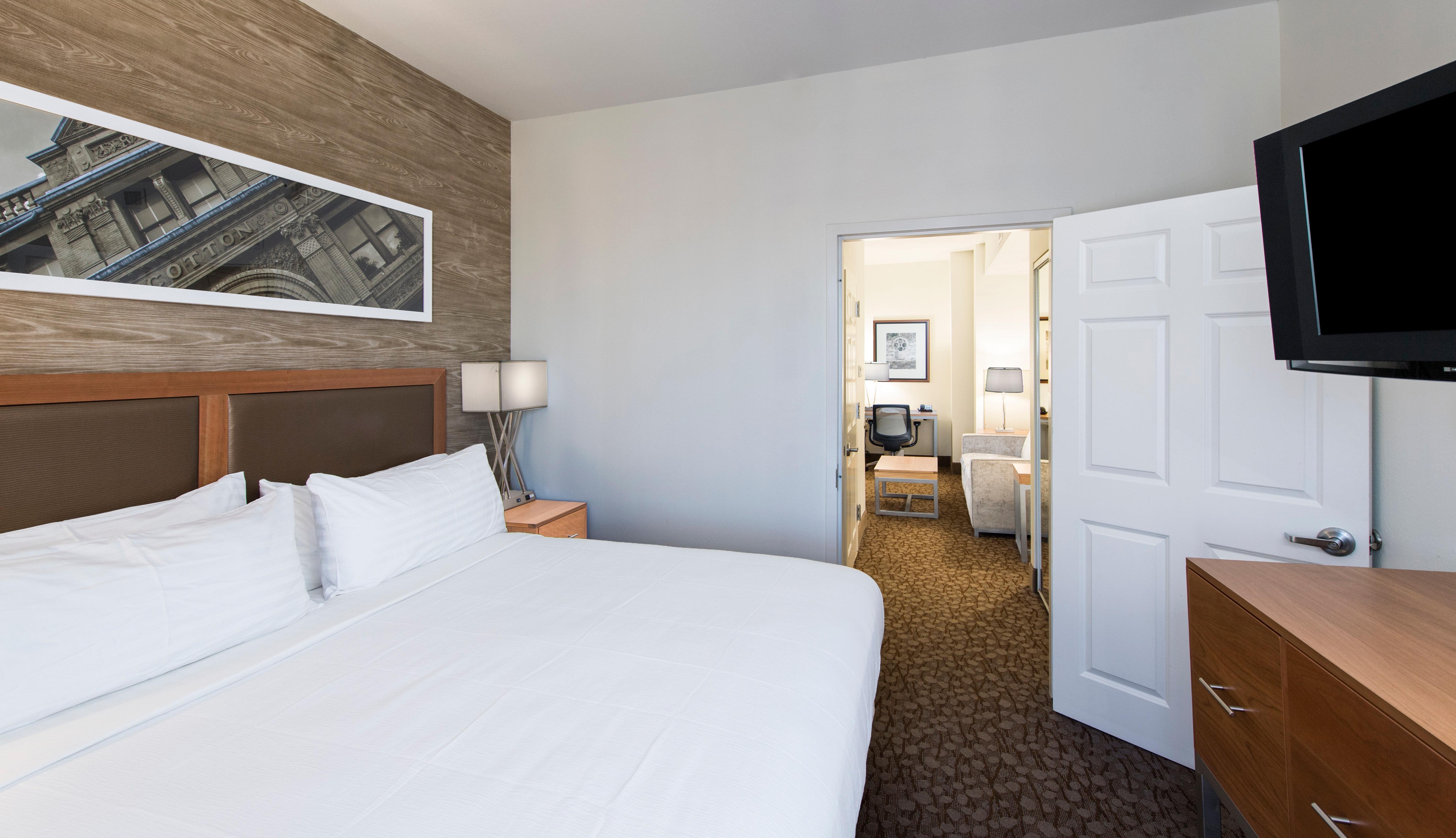 Holiday Inn Savannah Historic District By Ihg Экстерьер фото